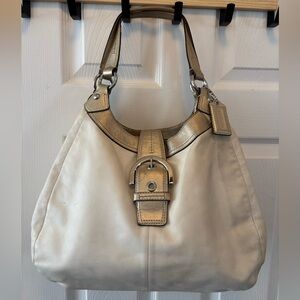 Coach M1193-F17092 SoHo Madison Lynn LARGE Hobo-Style Cream/Gold Metallic GUC #2